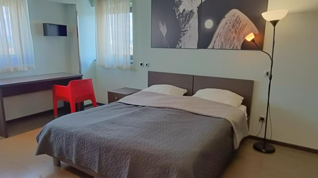 Nitro Rooms Ljubljana Luaran gambar