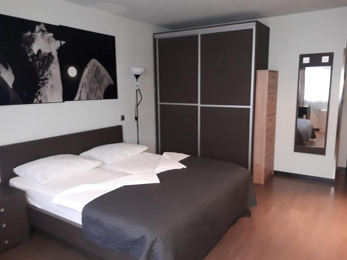 Nitro Rooms Ljubljana Luaran gambar